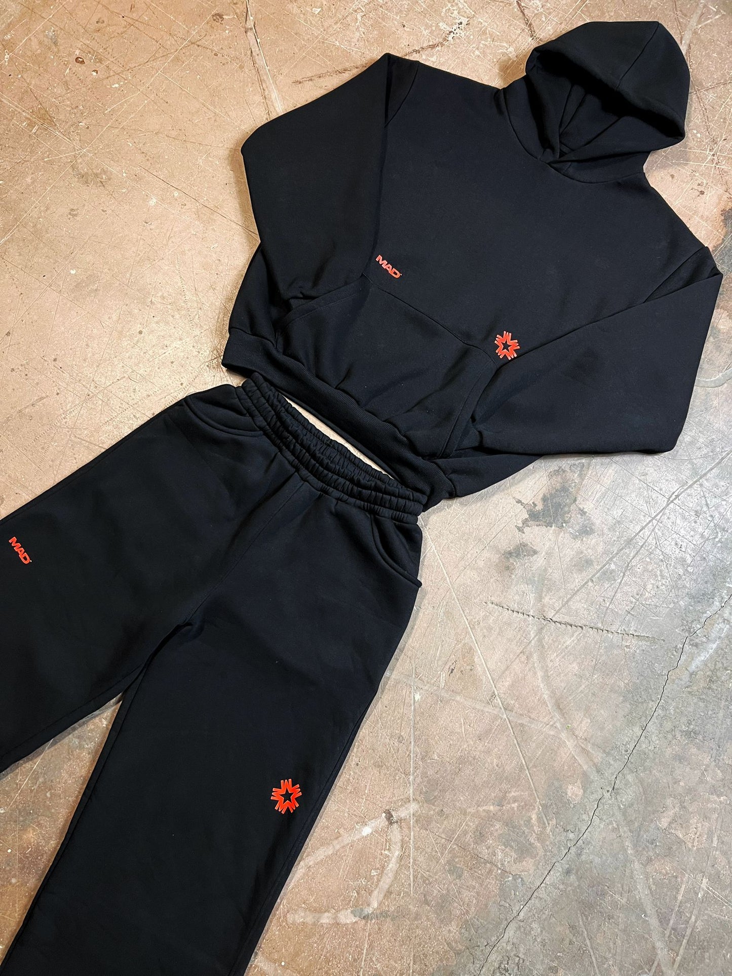 24/7 Boxy Hoodie Black